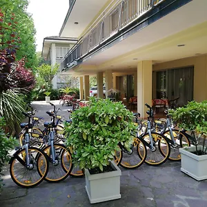 Devon & Breakfast Cesenatico